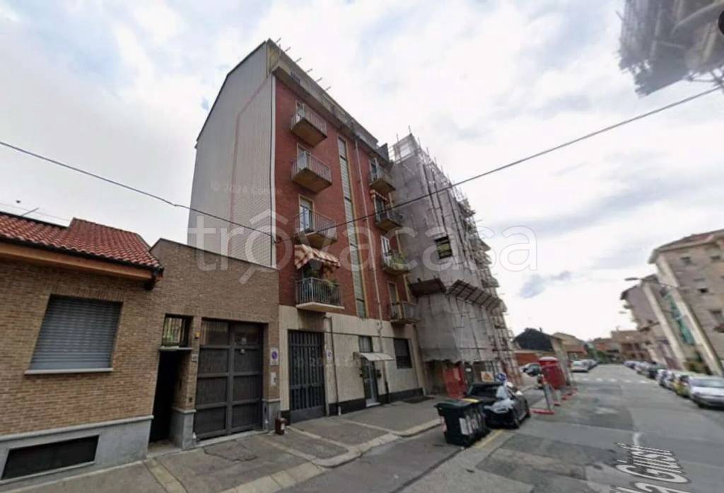 appartamento in vendita a Torino in zona Pozzo Strada