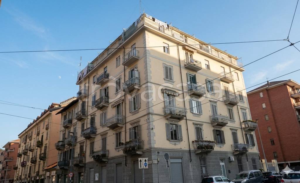 appartamento in vendita a Torino in zona Madonna di Campagna