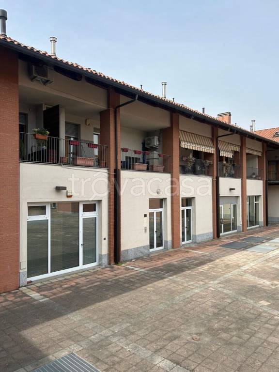 ufficio in vendita a Torino in zona Mirafiori Sud