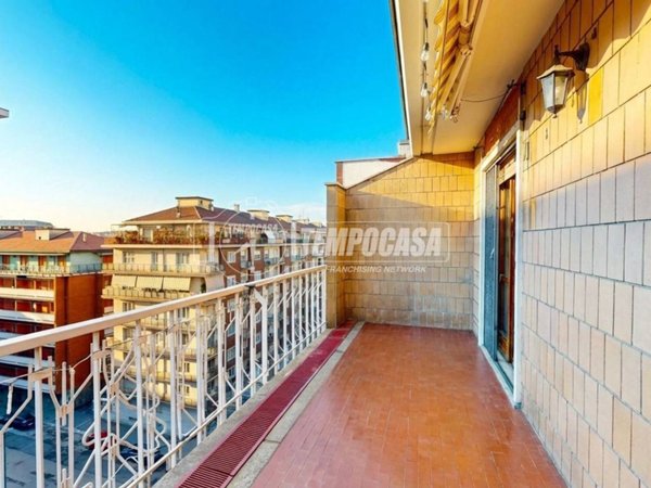 appartamento in vendita a Torino in zona Santa Rita