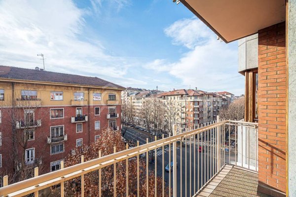 appartamento in vendita a Torino in zona Crocetta