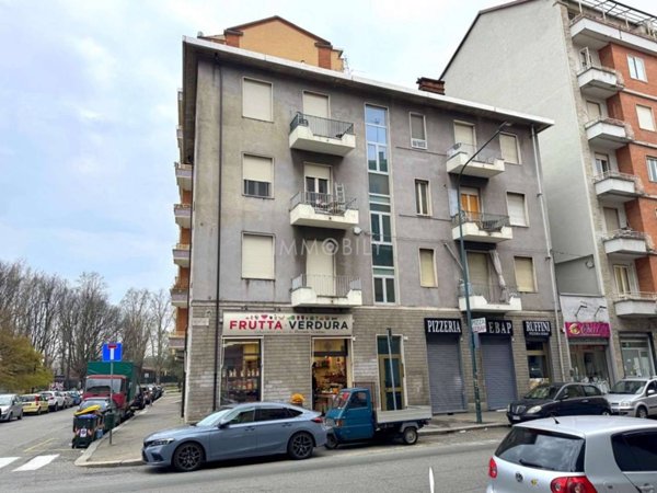 appartamento in vendita a Torino in zona Pozzo Strada