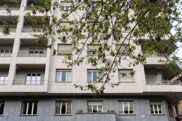 appartamento in vendita a Torino in zona Crocetta