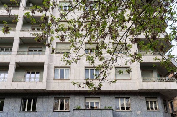 appartamento in vendita a Torino in zona Crocetta