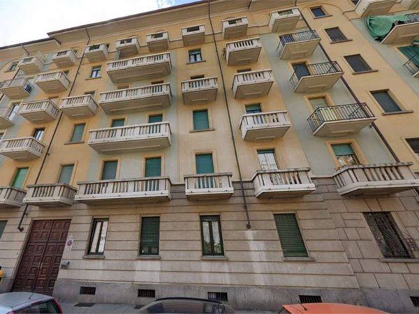 appartamento in vendita a Torino in zona Borgata Vittoria