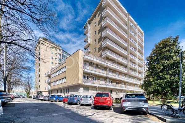 appartamento in vendita a Torino in zona Mirafiori Sud