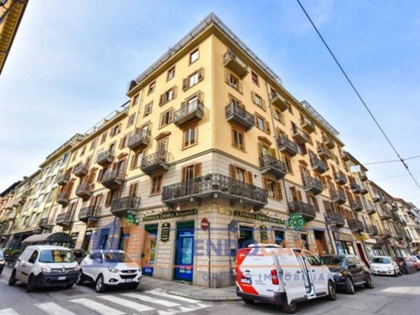 appartamento in vendita a Torino in zona San Salvario