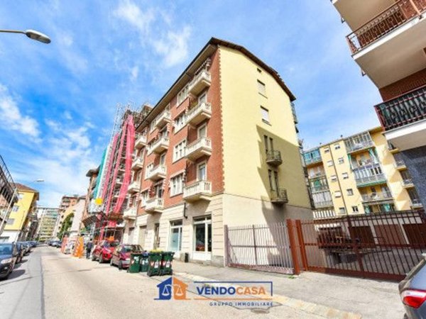 appartamento in vendita a Torino in zona Lingotto