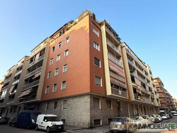 appartamento in vendita a Torino in zona Lingotto