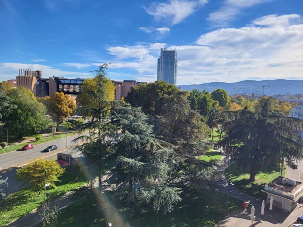 appartamento in vendita a Torino in zona Cit Turin