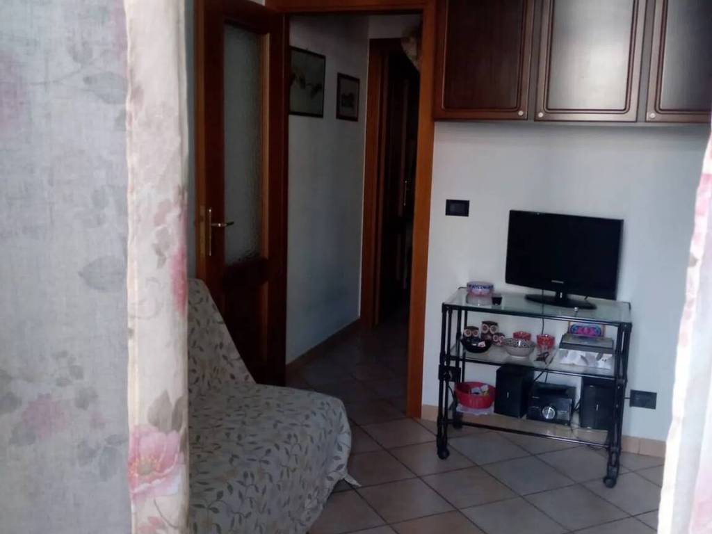 appartamento in vendita a Torino in zona Borgata Vittoria