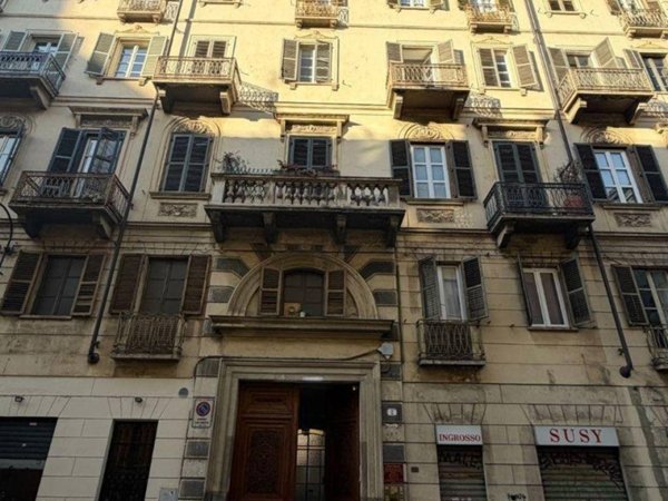 appartamento in vendita a Torino in zona Centro Storico