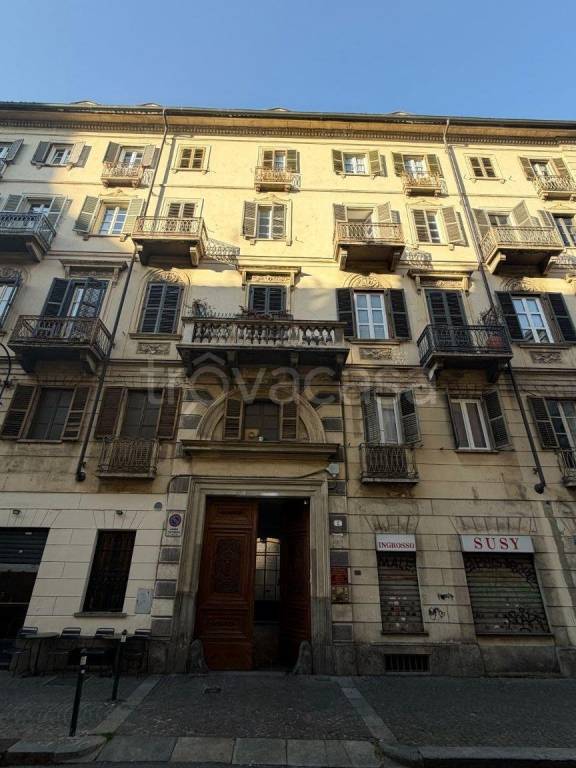 appartamento in vendita a Torino in zona Centro Storico