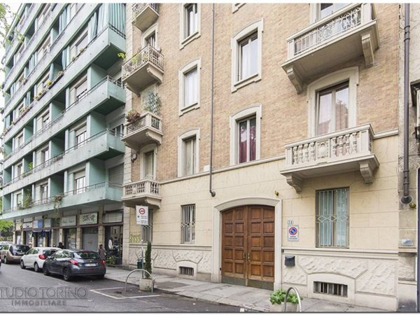 casa indipendente in vendita a Torino in zona San Donato