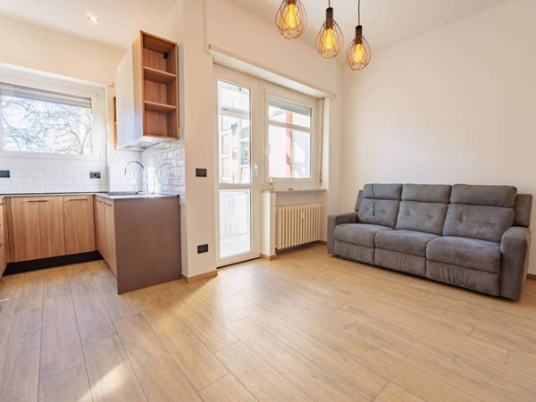 appartamento in vendita a Torino in zona Lingotto