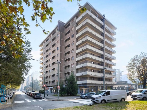 appartamento in vendita a Torino in zona Regio Parco