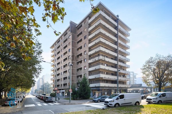 appartamento in vendita a Torino in zona Regio Parco