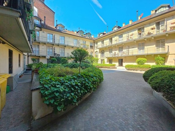 appartamento in vendita a Torino in zona Vanchiglia