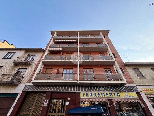 appartamento in vendita a Torino in zona Lucento
