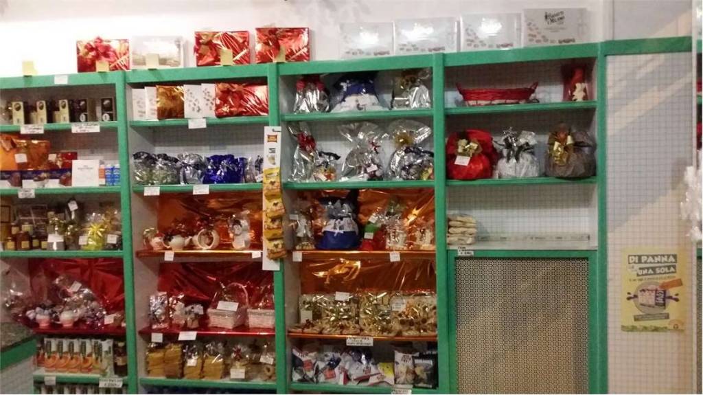 negozio in vendita a Torino in zona Millefonti