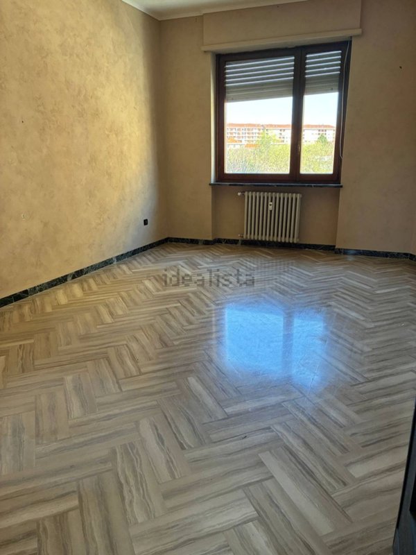 appartamento in vendita a Torino in zona Borgata Lesna