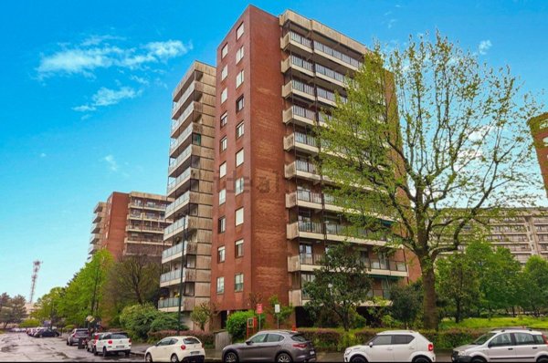 appartamento in vendita a Torino in zona Mirafiori Nord