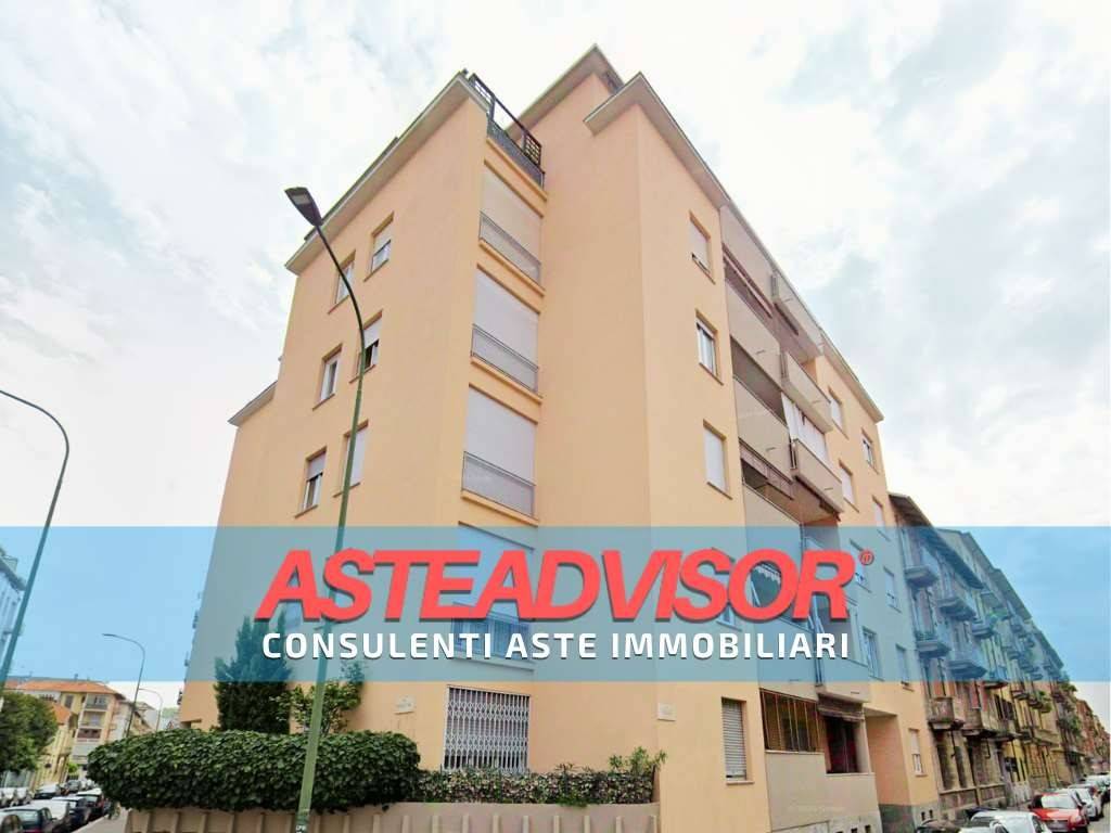 appartamento in vendita a Torino in zona Cenisia