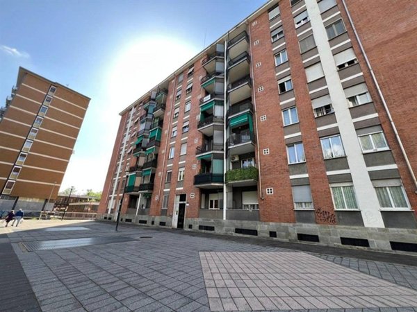 appartamento in vendita a Torino in zona Lingotto