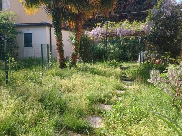 appartamento in vendita a Torino in zona Cavoretto