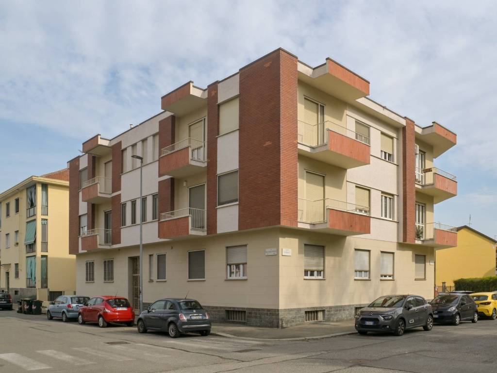 appartamento in vendita a Torino in zona Rosa