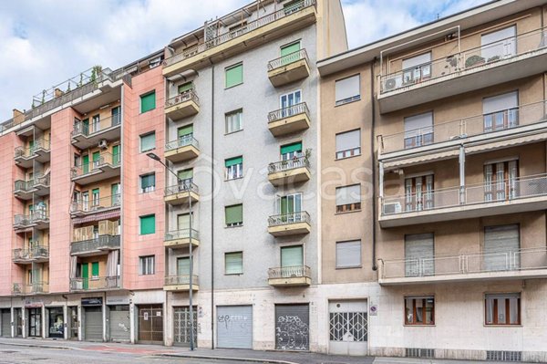 appartamento in vendita a Torino in zona Lingotto