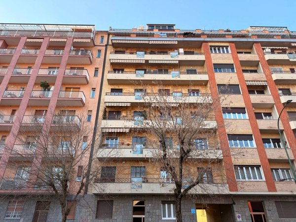 appartamento in vendita a Torino in zona Millefonti