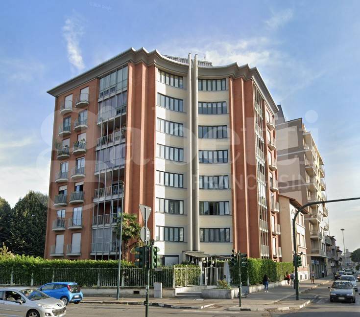 appartamento in vendita a Torino in zona Parella