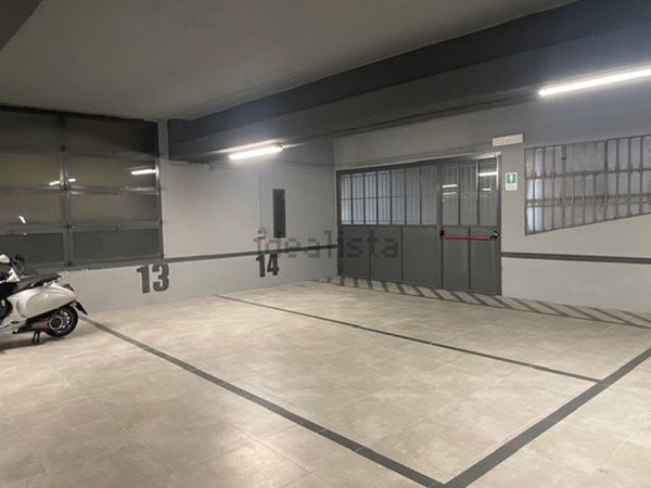 locale di sgombero in vendita a Torino in zona Parella