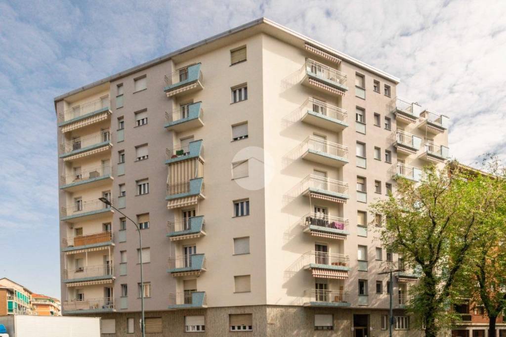 appartamento in vendita a Torino in zona Borgata Vittoria