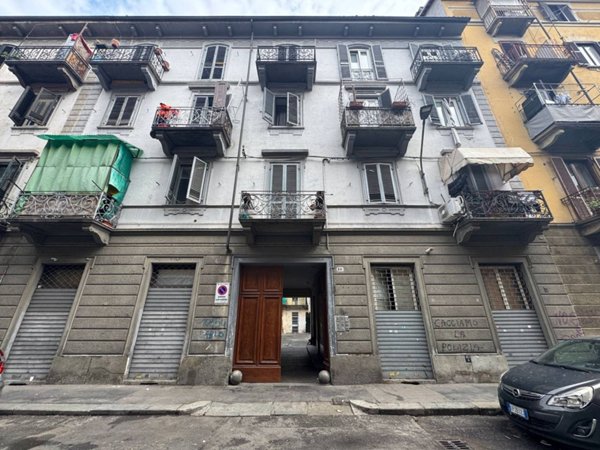 appartamento in vendita a Torino in zona Aurora