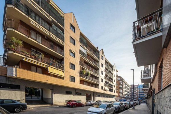 appartamento in vendita a Torino in zona Santa Rita