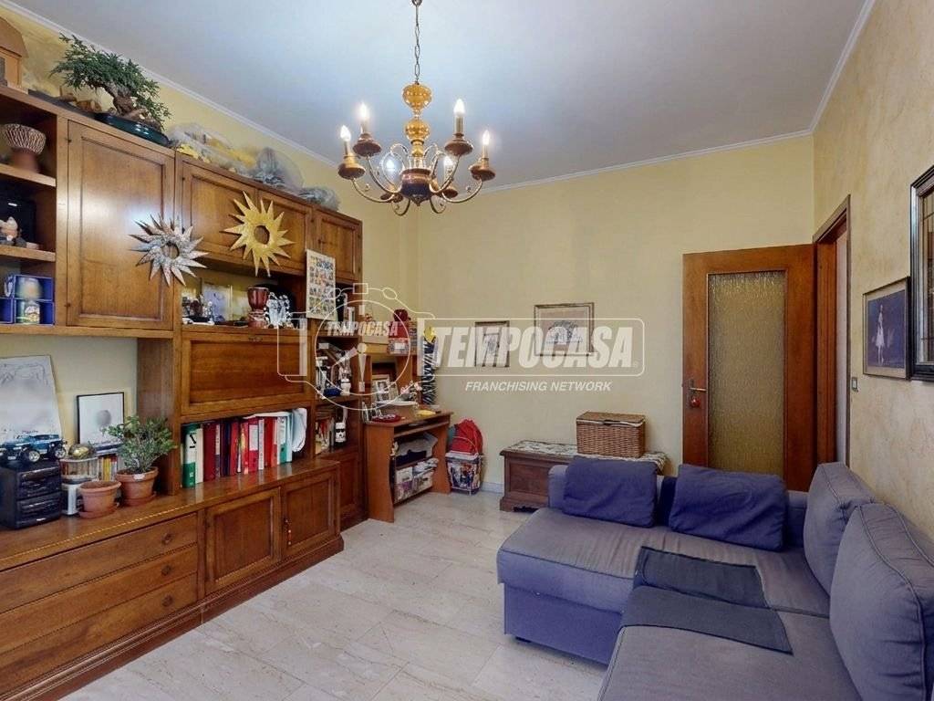 appartamento in vendita a Torino in zona Mirafiori Sud