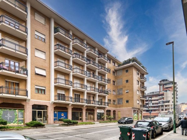 appartamento in vendita a Torino in zona Campidoglio