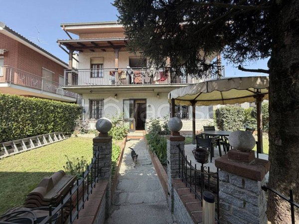casa indipendente in vendita a Torino in zona Bertolla
