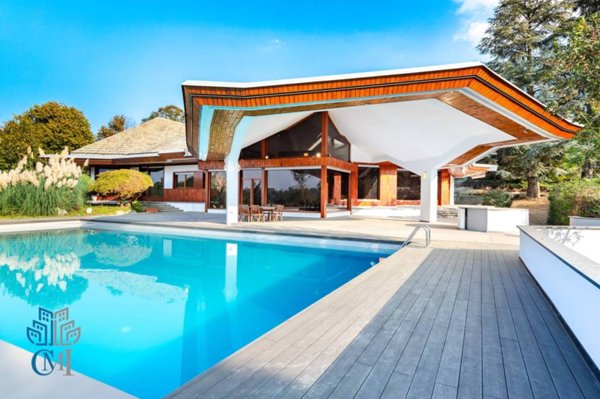 villa in vendita a Torino in zona Val Salice