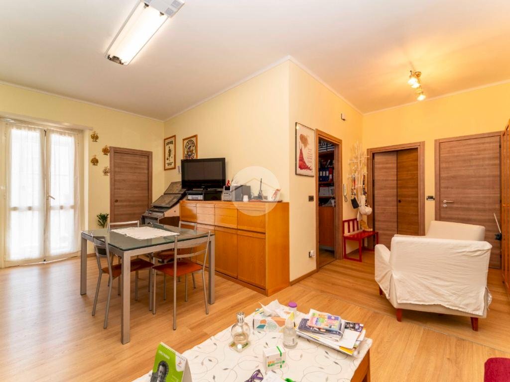 appartamento in vendita a Torino in zona Borgata Vittoria