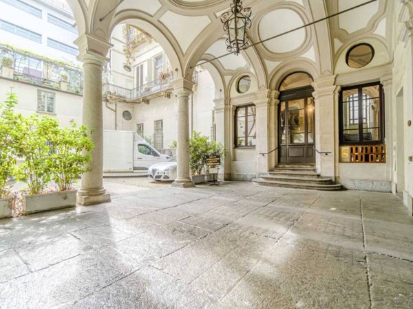 negozio in vendita a Torino in zona Centro Storico