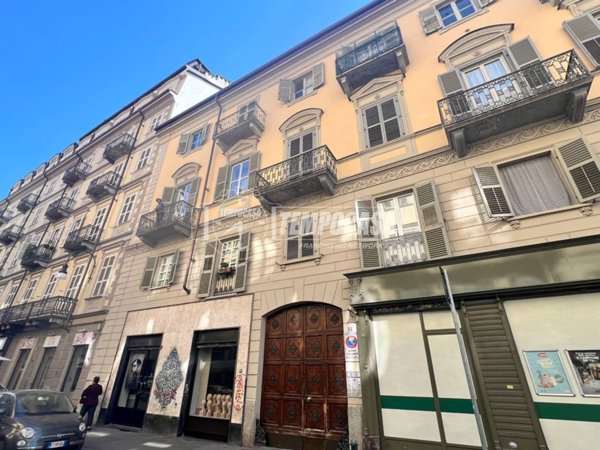appartamento in vendita a Torino in zona San Salvario