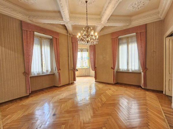 appartamento in vendita a Torino in zona San Salvario