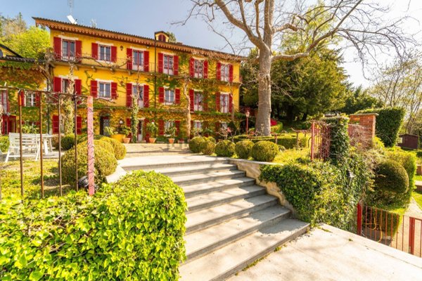 casa indipendente in vendita a Torino in zona Superga