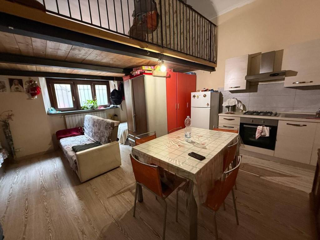 appartamento in vendita a Torino in zona Aurora