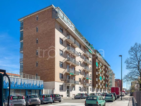 appartamento in vendita a Torino in zona Mirafiori Sud