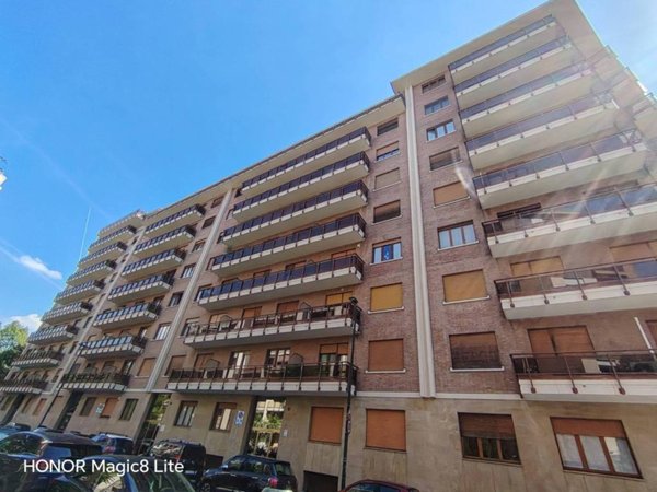 appartamento in vendita a Torino in zona Parella