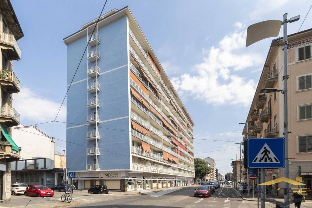 appartamento in vendita a Torino in zona Lingotto